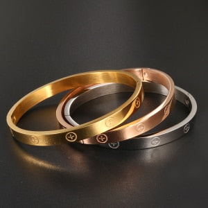 Stainless Steel Gold Color Love Ring for Women