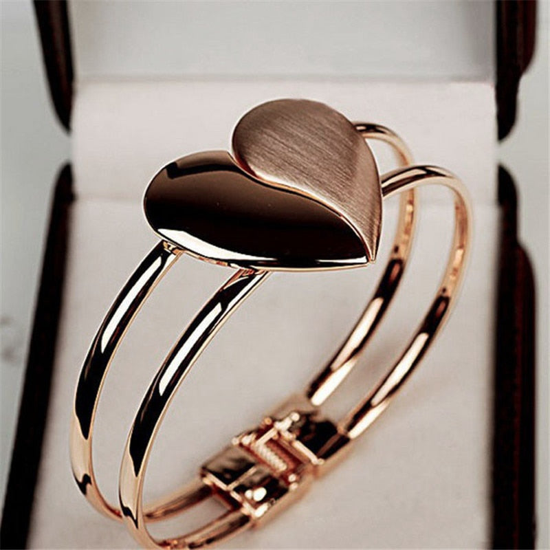 Elegant Heart Bracelets For Women